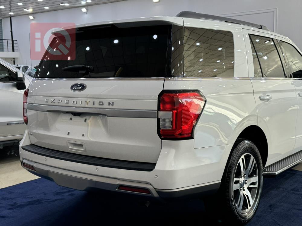 Ford Expedition